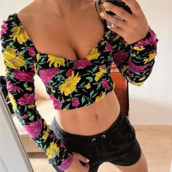 NEW Zara Floral Sweetheart Neckline Ruched Long Sleeve Crop Blouse Top L Vibrant - Picture 9 of 9